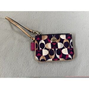Coach Peyton Dream C Small Wristlet – Multicolor Navy Pink Tan/Cream